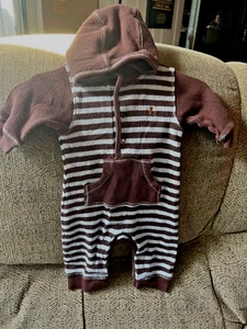 Baby Gap long sleeve, hooded, striped one piece with pockets, newborn -3 months - Picture 1 of 2