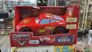NIB 14" LIGHTNING MCQUEEN DISNEY PIXAR CARS TOYS R US LIGHTS SOUND M8487 - Picture 1 of 7