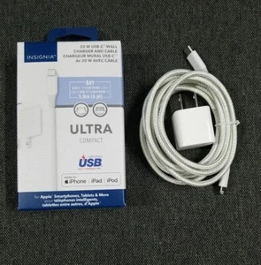 Chargeur mural USB-C Insignia 20 W avec câble Lightning tressé certifié 6' MFi - Photo 1 sur 3