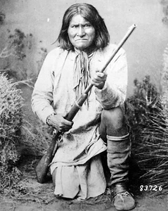 Foto 31 Gerónimo Chiricahua apache nativo americano, indio, viejo oeste 8x10 - Imagen 1 de 2