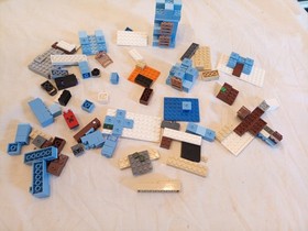 Lego Minecraft The Ice Spikes 21131 for parts incomplete