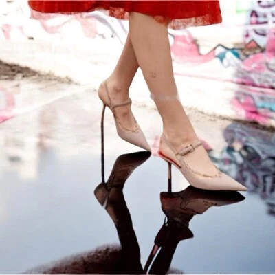 VALENTINO GARAVANI Nude Valentino V Logo Silver Chain Detail Slingback  Pumps 36 - Image 1 of 4