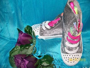 Zapatillas plateadas con tachuelas para niñas - Gris y blanco - 3 juegos de cordones - Talla 3 - Imagen 1 de 3