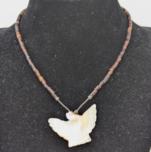 Vintage Native American Heishi Bead Shell Mother of Pearl Bird Pendant Necklace - Picture 1 of 6