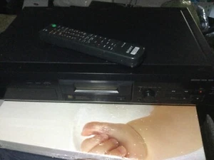 SONY MINIDISC DECK MDS-JE330 CON TELECOMANDO.SI ACCENDE ( presumo funzionante ) - Foto 1 di 6