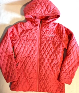 Columbia Mädchen Steppjacke Kapuze Kunstfell gefüttert korallenrosa - Gr. M 10-12 - Bild 1 von 6