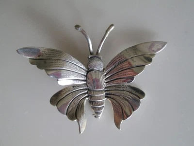 PIN MARIPOSA ARTESANO PLATA ESTERLINA Foto 1 de 3