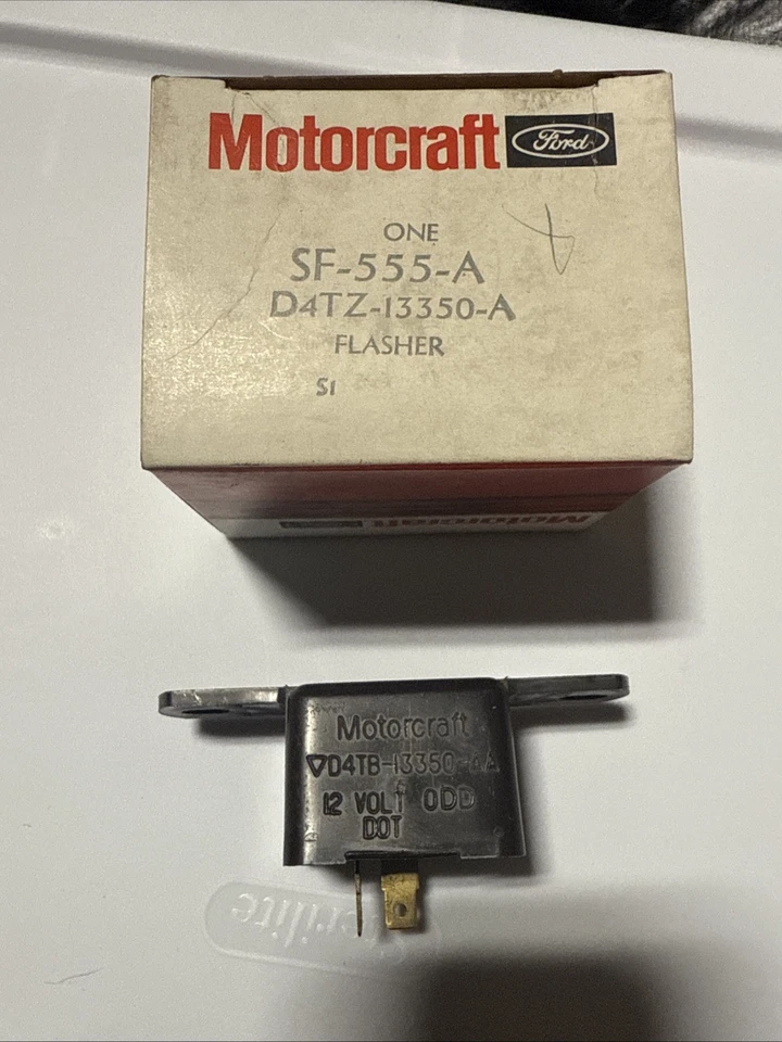 Motorcraft SF-555-A Indicator Flasher 1973-1977 Ford B500 F500 - D4TZ-13350-A - Image 1 of 4