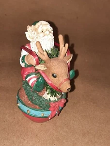 Figura de Navidad de renos montando elfos del medio oeste - Imagen 1 de 10
