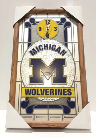 NEW Vintage Michigan WOLVERINES 17"x 10" Wall CLOCK Frosted RARE Mirror Za-Meks Cover
