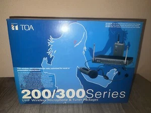 TOA UHF DRAHTLOSES MIKROFON UND TUNER-PAKET (200/300-Serie) - Bild 1 von 6
