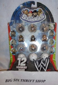  WWE World Wrestling Entertainment SQUINKIES Paquete de 12 Juguetes Blip Serie 3 - Imagen 1 de 1