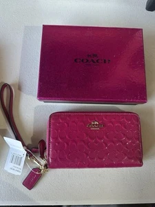 Coach F53647 Doppelreißverschluss Handy Geldbörse Leder Cranberry Neu mit Etikett und Box - Bild 1 von 14