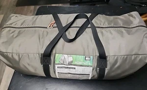 REI Hobitat 6 person 3 season camping tent Green. Excellent Condition, Read desc - Picture 1 of 12