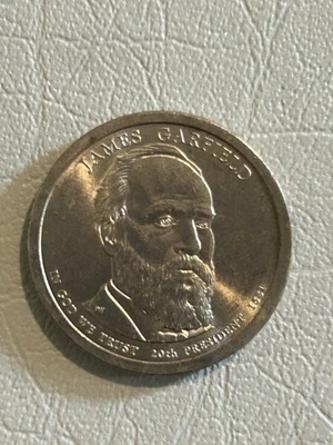 *RARE!*James Garfield $1 Dollar Gold Tone Coin 2011 D, 20th President 1861 - Image 1 of 4