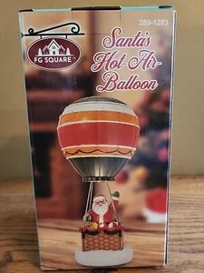 FG Square Christmas Village SANTA'S HOT-AIR-BALLOON - Picture 1 of 2