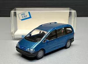 Ford Galaxy Family Van Auto Wagen Personen Fenster Bus PKW RM Rietze H0 1:87 - Bild 1 von 14