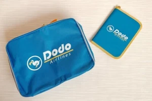 Animal Crossing Dodo Airlines BIG Traveling Pouch & Multi Case From JAPAN #MB930 - Picture 1 of 9
