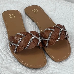 NWOB YOKI Women's Size 8.5 Tan Alabama-20 Rhinestone Sandal Vacation NEW - Picture 1 of 11