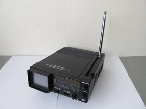 Vintage Realistic 16-103A Portavision Micro-Television & AM/FM Radio - Picture 1 of 8