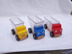 2010 SmartGames Trucky 3 Skill-Building Puzzle Game.ONLY Moving Trucks - Picture 1 of 4