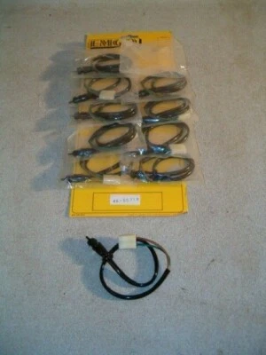 Лот из 10 передних тормозных переключателей Yamaha DT250, DT400, XT250 - Изображение 1 из 4