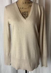 Classics By Worth Beige V-Neck Pullover Sweater Pure Cashmere Size Large - Picture 1 of 6