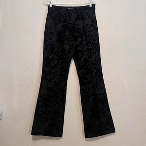 Etcetera Women’s Pull On Floral Stretch Flair Leg Velvet Black Pants Size 6 - Picture 1 of 6