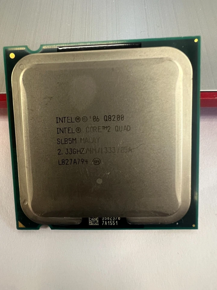 Intel Core 2 Quad Q8200 2.33 GHz Quad-Core CPU Processor SLB5M - Image 1 of 1