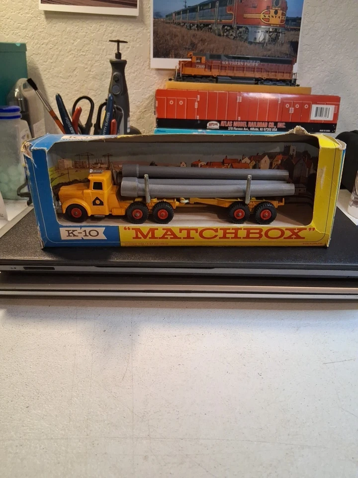 Matchbox Lesney KingSize K-10 Scammell Contractor Pipe Truck! Includes 6 Pipes - Image 1 of 4