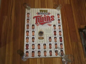 1992 Minnesota Twins World Series Trophy Kirby Puckett Roster 24x18 Poster #p200 - Picture 1 of 4