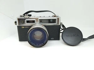 Vintage Yashica Electro 35 GS Rangefinder Camera Color Yashinon 1:1.7 45mm Lens - Picture 1 of 9