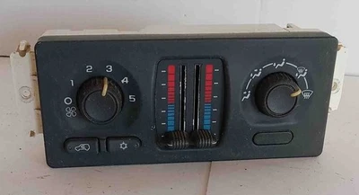 Silverado 2500HD 2007 calentador aire acondicionado control manual id 15832313 usado OEM Foto 1 de 4