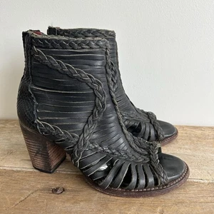 Freebird by Steven Stiefel Bela Damen 9 schwarz Reißverschluss hinten Leder Knöchel offen - Bild 1 von 10