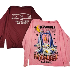 Confezione 2 T-shirt Ashnikko Blossom in the Moonlight e Pizza Cat Taglia Small (1059) - Foto 1 di 5