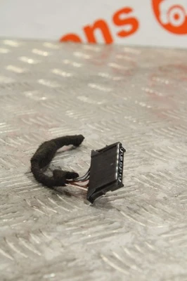 MERCEDES SPRINTER 313 Rear Light Plug+Wiring for Bulb Holder Genuine - Image 1 of 4