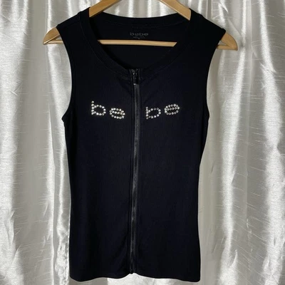Camiseta sin mangas BEBE pequeña de colección negra estrás con cuentas deslumbrante cremallera punk Y2K años 2000 Foto 1 de 4