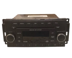 2012-14 Jeep Liberty Sirius Radio AM FM CD MP3 P05091164AB OEM - Picture 1 of 7