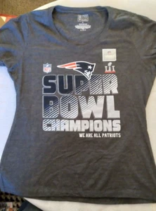 Fanatics Pro Line New England Patriots Superbowl 52 T shirt Medium Women's - Picture 1 of 1