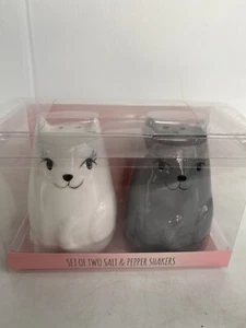 Ceramic Cats Salt & Pepper Shaker Set ~NEW~ - Picture 1 of 7