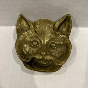 Vintage Massiv Messing Katzengesicht Aschenschale/Schmuckstück/Münzschale 4 Zoll x 4 Zoll Katzenliebhaber Geschenk - Bild 1 von 13
