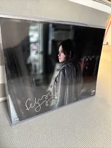 FELICITY JONES signed Autogramm 11x14 Foto Star Wars Topps Authentics - Bild 1 von 4
