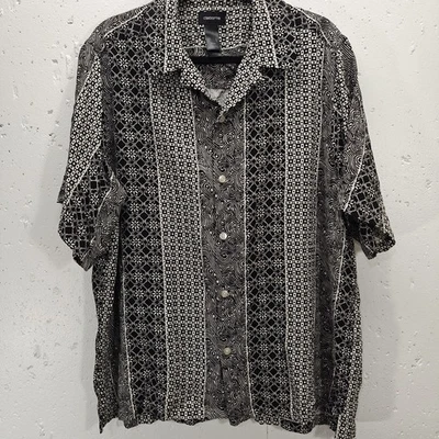 Claiborne Mens Silk Shirt XL Black + White Geometric Short Sleeve Button Up - Image 1 of 4