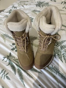 animal snow boots - Picture 1 of 4