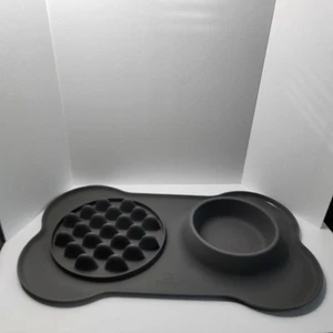 Dog Silicone Tray Non Slip Mess Catcher Placemat Bowl - Picture 1 of 6