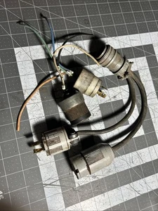 Ln-7 plugs splitter 4 pin - Picture 1 of 3