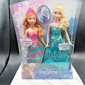2013 Disney Frozen Royal Sisters Anna & Elsa Mattel NRFB RARE - Picture 1 of 13