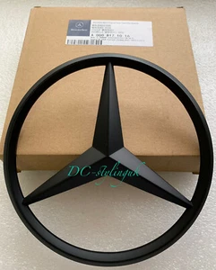 INSIGNIA ESTRELLA PARRILLA DELANTERA NEGRA MATE para MERC A,C,B,GLA,GLK,CLA,ML,CLS,SLK,E Class - Imagen 1 de 1