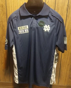 Notre Dame Polo Golf Shirt Kolosseum Neu Neu mit Etikett Militär Unterstützung Truppen Large blau - Bild 1 von 8