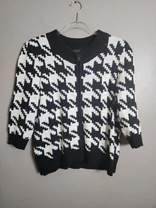 RQT Women's Houndstooth Zip Up Sweater Size PM - Picture 1 of 4